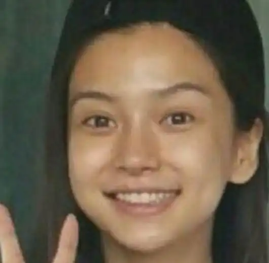 素颜美女头像图片大全红