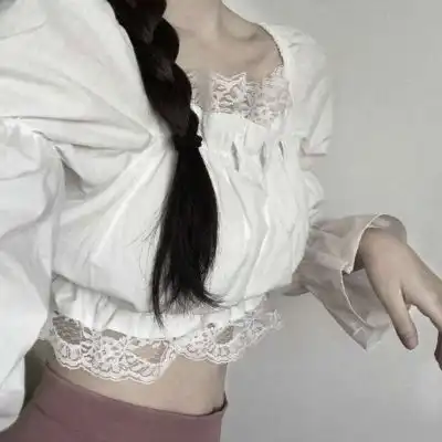 头像女性感高冷背影