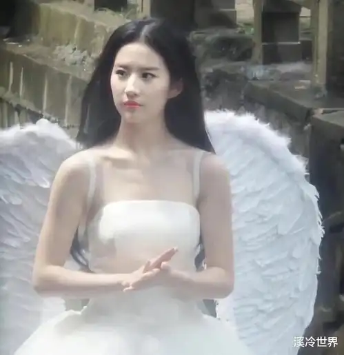 盘点娱乐圈家境显赫的四位女明星,最后一位惹不起