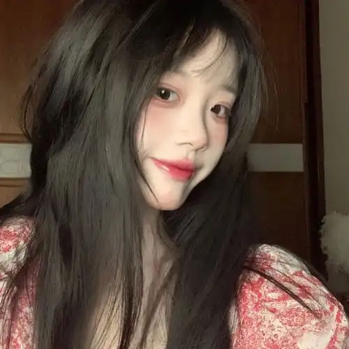 高颜值冷御姐头像暗黑头