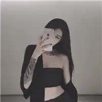 点烟的暗黑系女生头像微信头像图片大全
