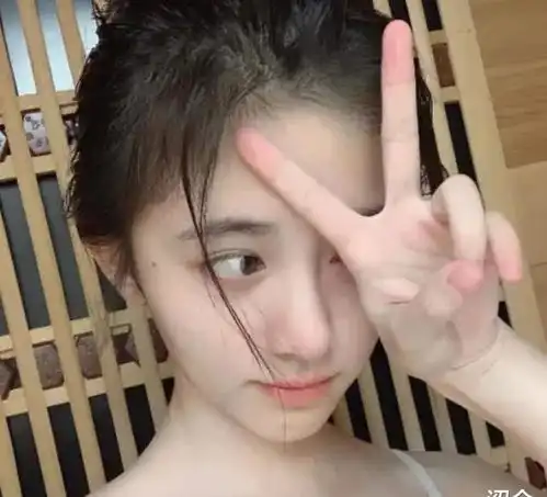 四千年美女太夸张看看鞠婧祎的素颜,网友这谁不爱呀