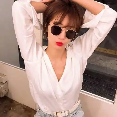 名品短发美人高俊熙不仅只有发型能让你心动,她的私服穿搭才是吸引你眼球的时尚风向标
