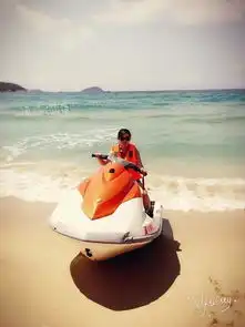 俊男靓女的三亚浪漫之旅
