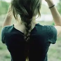 唯美格调的新生代女生头像忘了你我知道但是做不到3