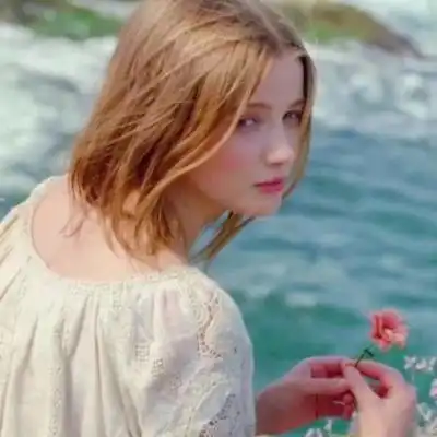 2018最新欧美头像女生霸气高冷图片你要懂得和珍惜感情