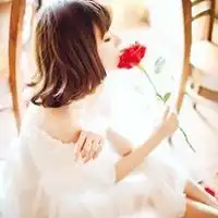 15岁女生头像戴口罩的口
