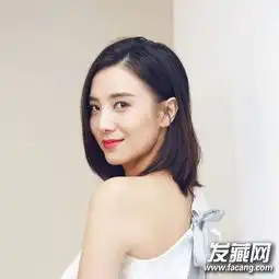 头像穿绿衣服小女孩托腮