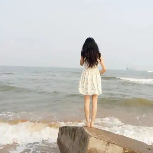 女生头像丨个性侧面背影女生头像