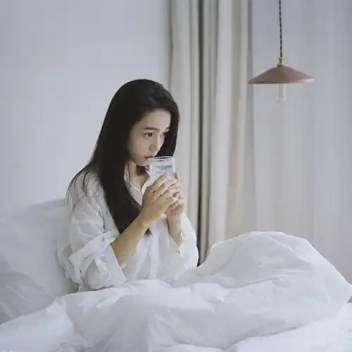 对你有意思的女人,微信上会有这几个特点