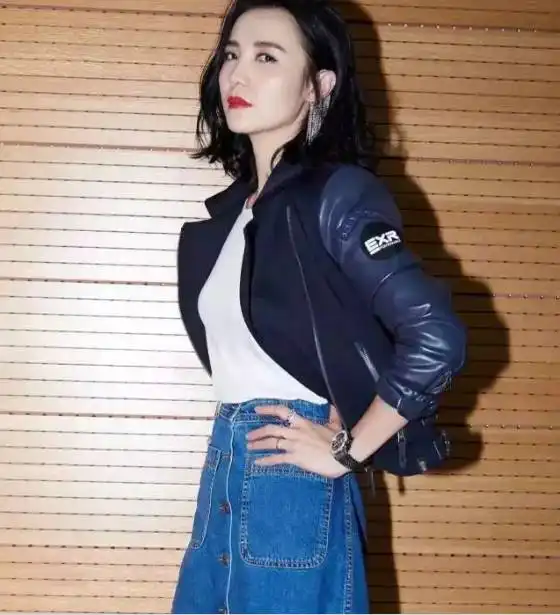 据说这条裙子要大火了明星减龄全靠它