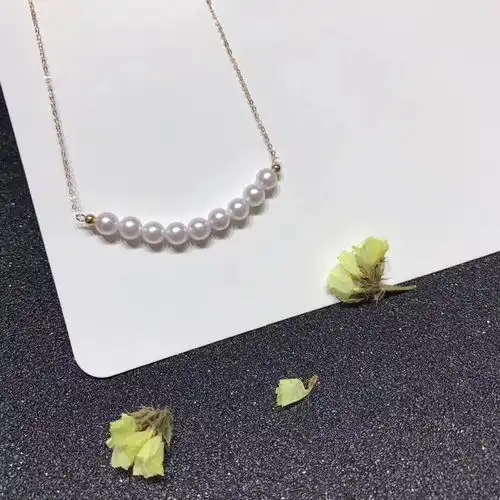 哪些款式的珍珠项链适合20岁左右的女孩子佩戴