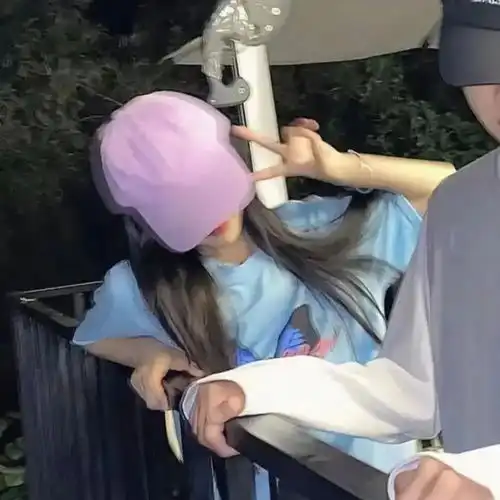 男生真正喜欢一个女生会有的表现
