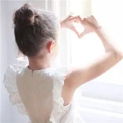 女生头像高清干净的白色女头像