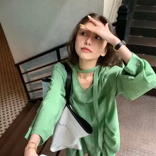 私藏版气质高冷女生头像