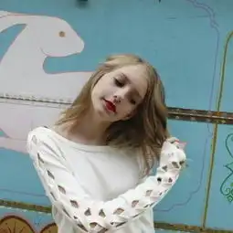 清纯唯美欧美女孩微信头像12