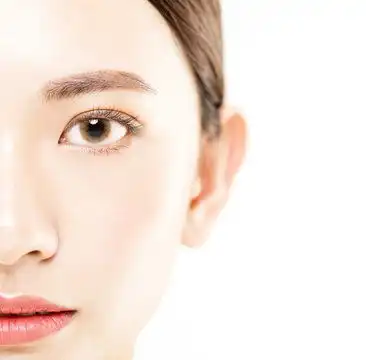 图源免费下载高清大图特写年轻女子的脸孤立在白色背景上人像东方女性模特肖像高清图片