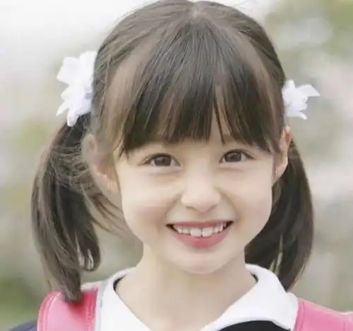 日本一女星因胖出圈曾被誉为千年一遇的美女,如今自曝嗜酒成性