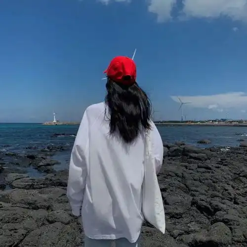 不露脸女生头像背影即使是后脑勺,那也是惊人的美貌