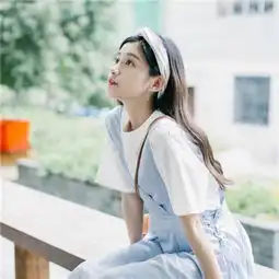 qq女生头像绿色小清新女