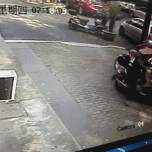 杭州6年级女生校门口被变态大叔猥亵老师教过的一句话让她成功脱险