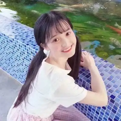 为了让心仪的女孩开心,他在镜子前反复练习生气,以至失眠
