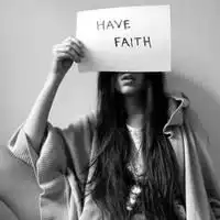 qq女生黑白头像再深的记忆也有淡忘的一天