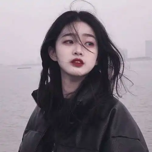 女生头像你是无意穿堂风