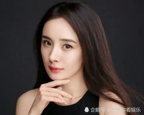 最近火了萝莉辫,迪丽热巴和杨幂都学会了,网友也太减龄了