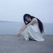 女生可以写字的头像网络给了多少丑女自信
