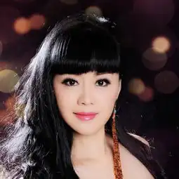 45岁的女人头像花的图片