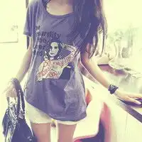 可爱女生头像真人不露脸