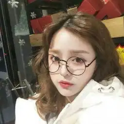 qq头像女生萌萌哒可爱真人女生就是你越宠她就越可爱
