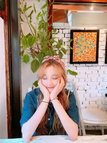 宋雨琦烫公主卷发运动装,少女感爆棚