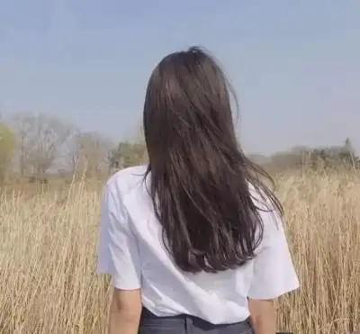微信头像女生背影侧面可