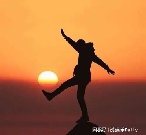日出日落意境头像种自己的花,爱自己的宇宙