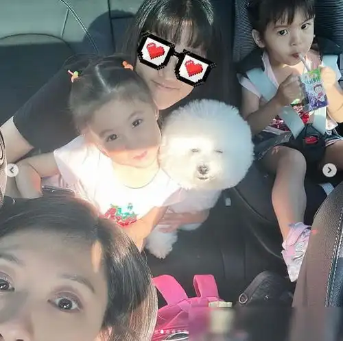 45岁的女人头像花的图片