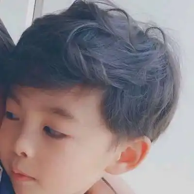 情侣头像可爱小孩一对两张真人萌娃情侣头像一男一女