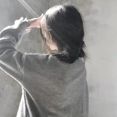 温柔可爱qq头像女生背影