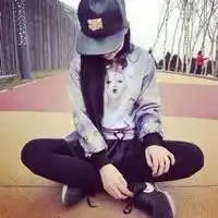 女qq头像唯美带帽男生