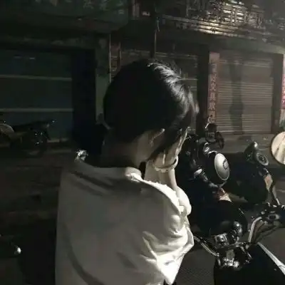 qq女生头像伤感高冷大全你是调色板上最温柔的色调