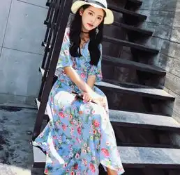 激光切割印花裙,清新文艺显气质