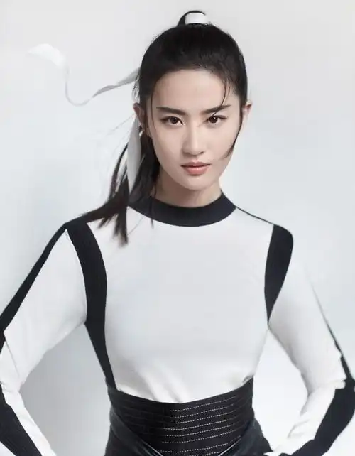 刘亦菲一个被演员耽误了的外语女生