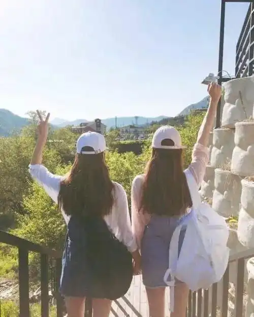 害羞女孩图片头像拍照