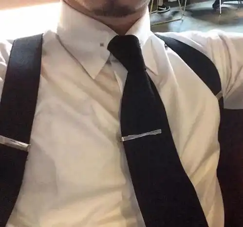 有哪些看起来比较成熟的男生头像