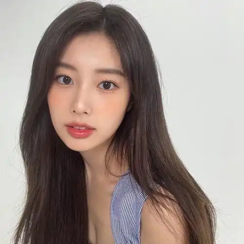 氛围感女生头像每个晴朗的日子都适合见面