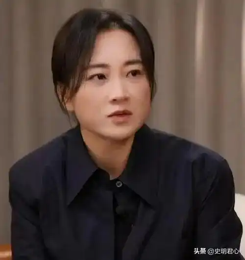 当42岁贾玲和21岁谷爱凌同框,我才知道颜值在气质面前不值一提