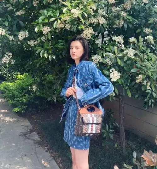 宋祖儿的优越条件太让人羡慕了,竟然有一个缺点,网友真没注意看