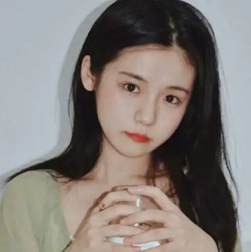 温柔甜美女生头像