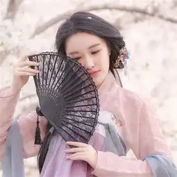 龙年古风头像女生在意